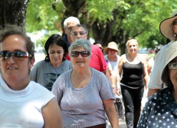 Actividad de verano para adultos mayores en Club Tabaré