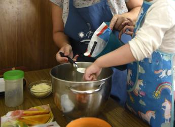Cocina con niñas y niños