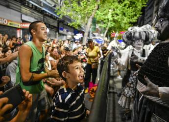 Desfile inaugural del Carnaval