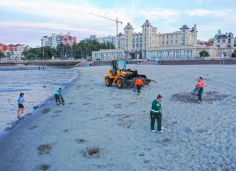 Limpieza de playas por celebración Iemanjá
