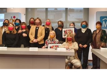 Reconocimiento a funcionarias de Turismo