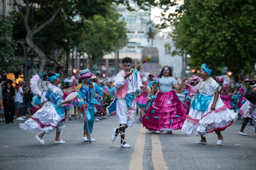 Desfile de Carnaval de las Promesas por 18 de Julio