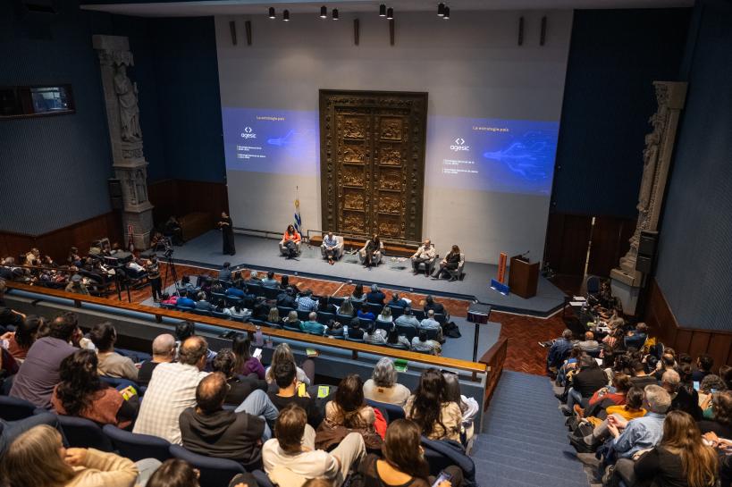 Ciclo de innovación "Estado + IA: gobernar en escenarios de tra