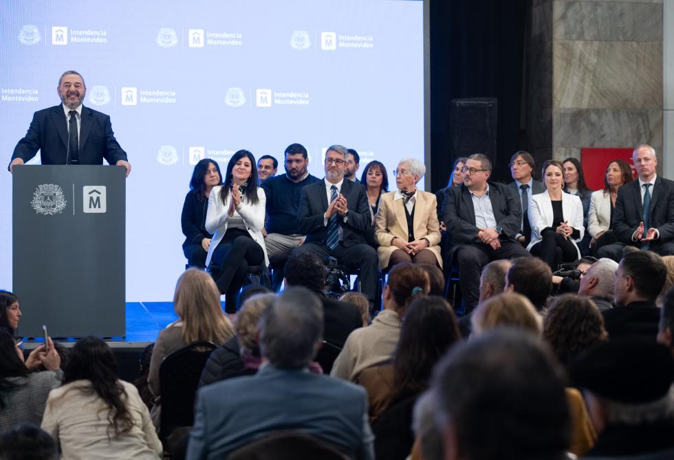 20250710dicimouyjmr4199.jpg Ceremonia de transmisión de mando del intendente de Montevideo